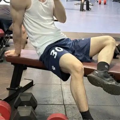 丁翔